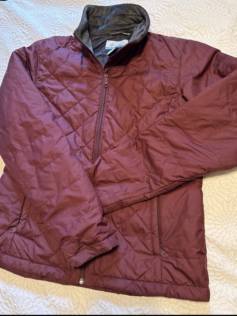 Columbia Women’s Burgundy Insulated Jacket